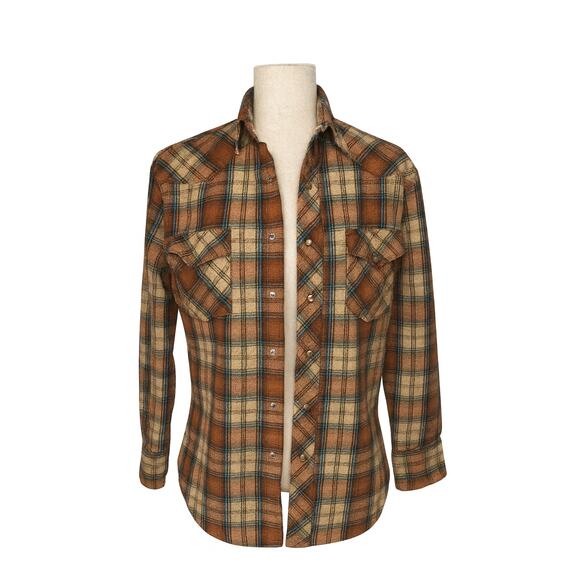 Wrangler Size Medium Flannel Shirt Snap Pearl Buttons 100% Cotton - Picture 1 of 6